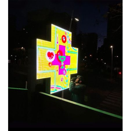Croce a LED per Farmacia P4 L ORION FULL COLOR da esterno IP65 102x102  cm COSMI