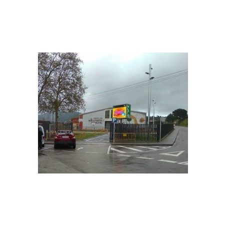 Cartellone Digitale LED Bifacciale P5 su Palo | COSMI Urban 2050×1417 | 4G