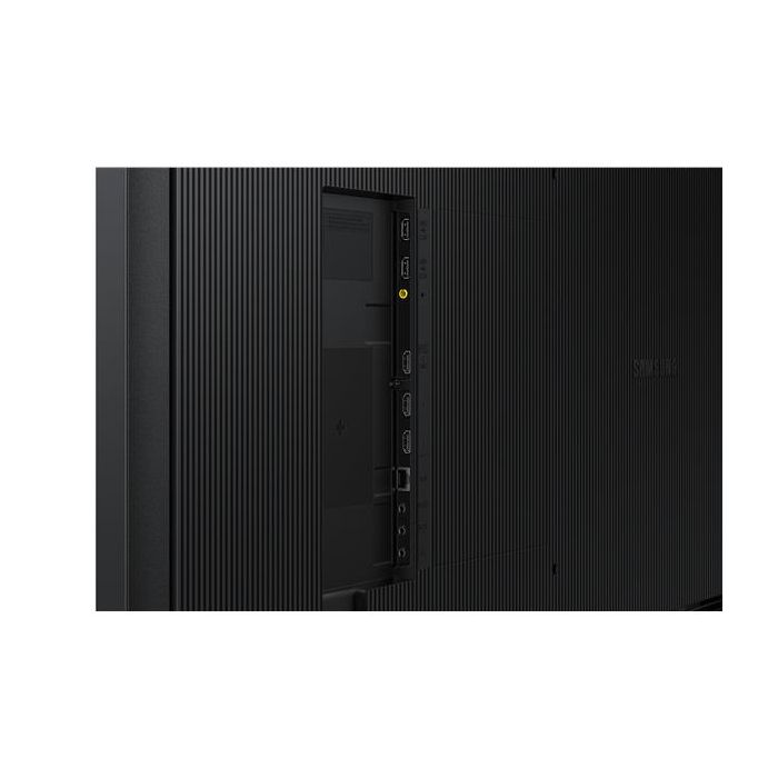 QB85C 85P 3840X2160  350CD/M2